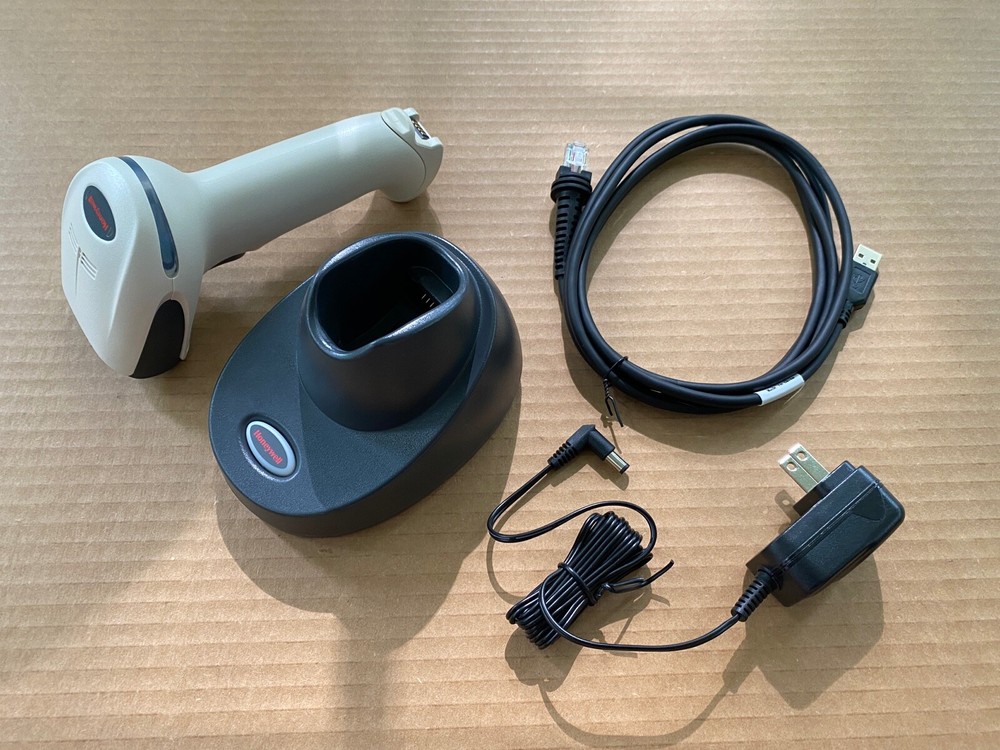 Honeywell Xenon 1902HHD-0-COL 1D 2D Bluetooth HID Scanner +AC Adapter 1902
