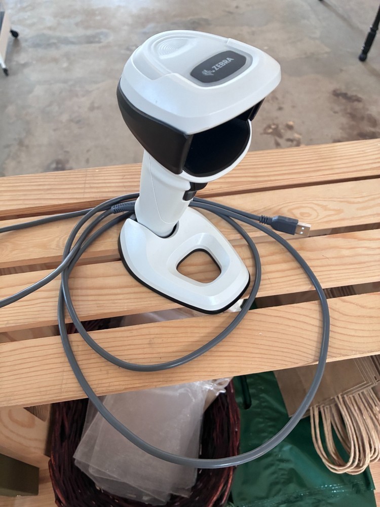 Zebra DS9908-HD4000WZZWW Corded Barcode Scanner – Ivory