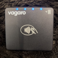 Vagaro Chipper 3X BT BBPOS Bluetooth Credit Card Reader NFC Apple Pay Chip Swipe