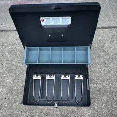 SentrySafe CB-12 12in Steel Locking Cash Box Key Lock w/ Handle & Tray