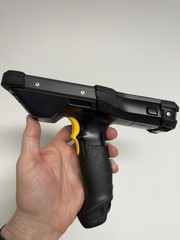 LOT of Sixty-Nine (69) Zebra MC930P-GSFDG4NA Mobile Barcode Scanner w/Battery
