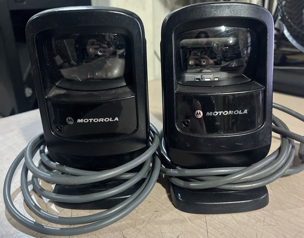 x2 MOTOROLA DS9208 SCANNER
