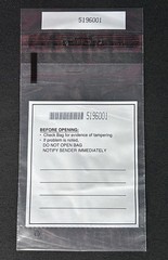 BankSupplies One Strap 100 Note Deposit Bags 630-20101 – Case of 1,000