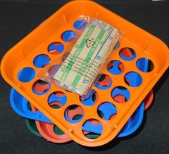 COIN SORTING TRAYS 4 TRAYS AND 40 COIN WRAPPERS INCLUDED POUR & SHAKE.