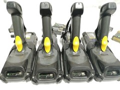 X10 MOTOROLA MC9090-GF0HBEGA2WR BARCODE SCANNER W/ BATTERIES