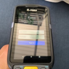 Zebra MC330L Mobile Computer Scanner Main Unit With Battery NEEDS REPROGRAM a
