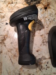 Wasp WWS800 Freedom Wireless Bluetooth Barcode Scanner Complete Kit w/ USB Base