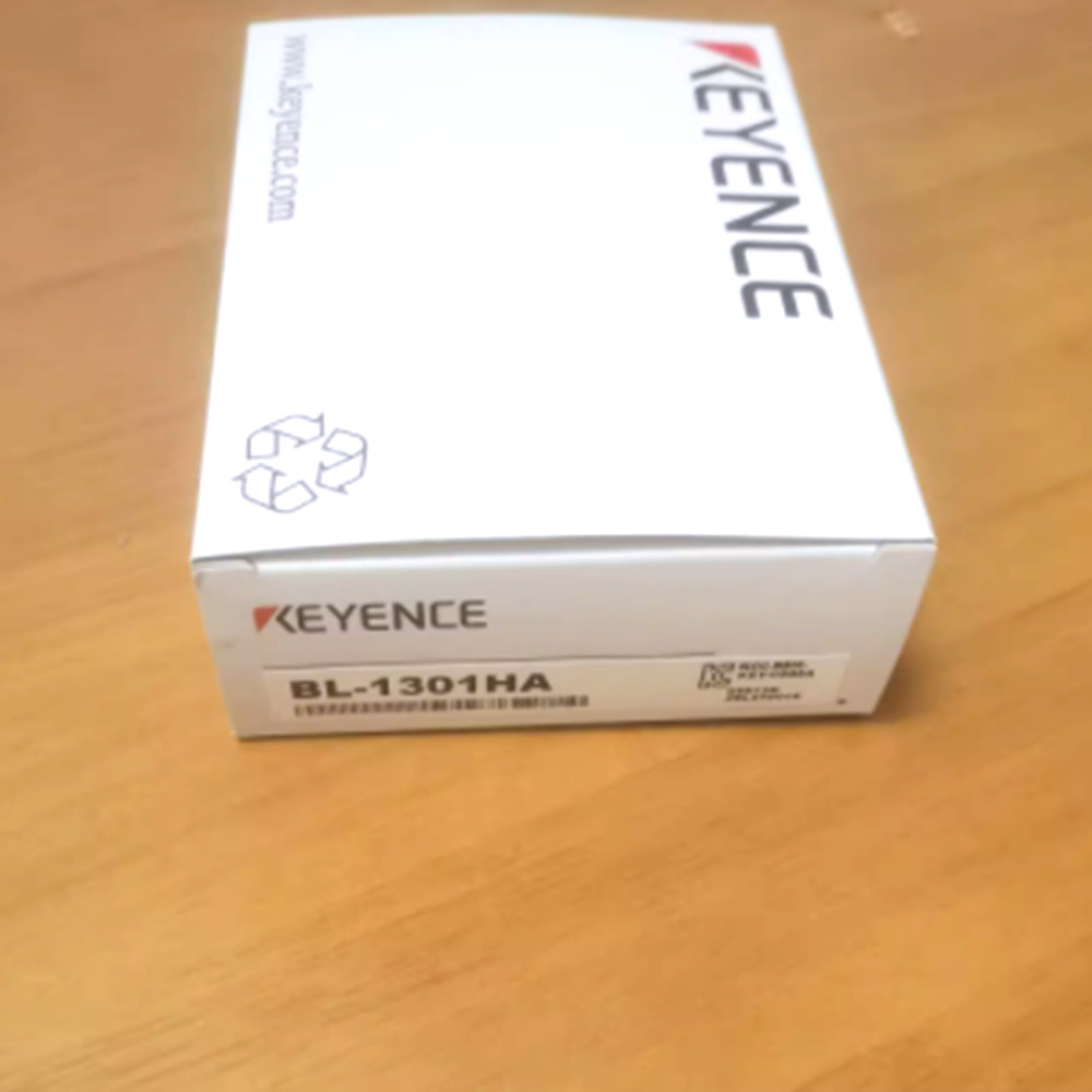New In Box KEYENCE BL-1301HA Digital Barcode Reader