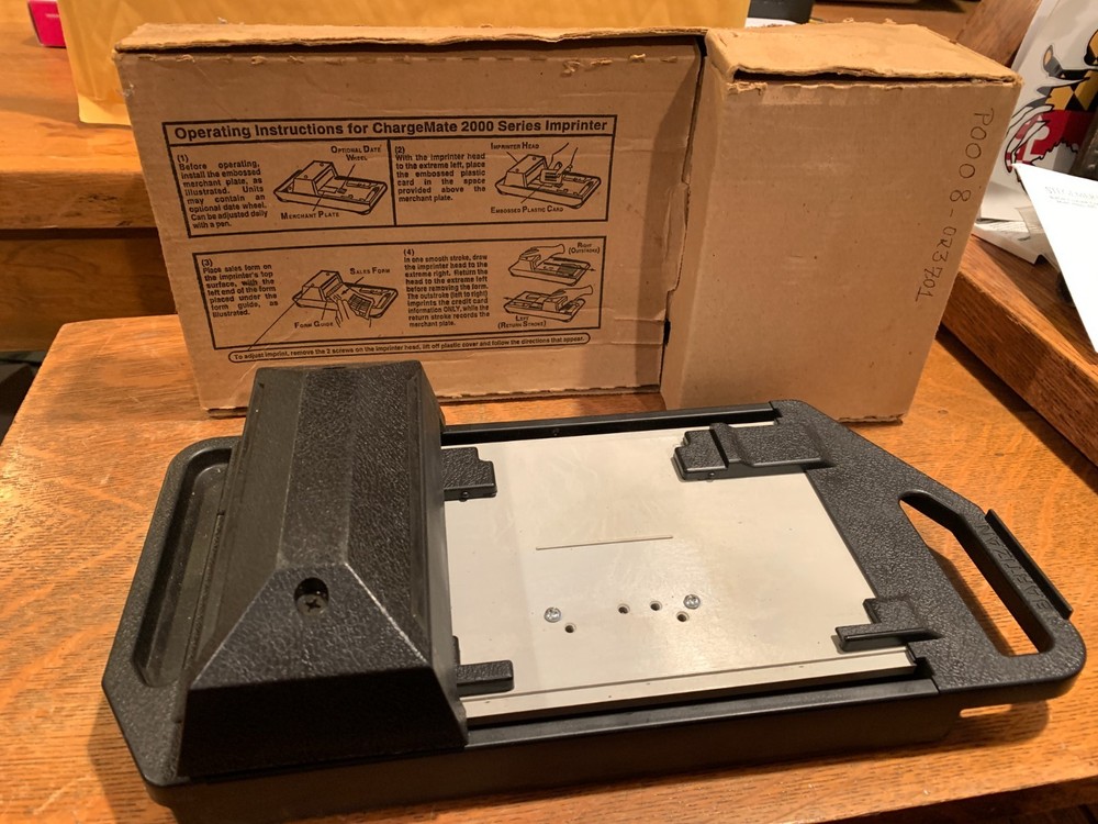 Addressograph Bartizan manual credit card imprinter New Old Stock Model 4000