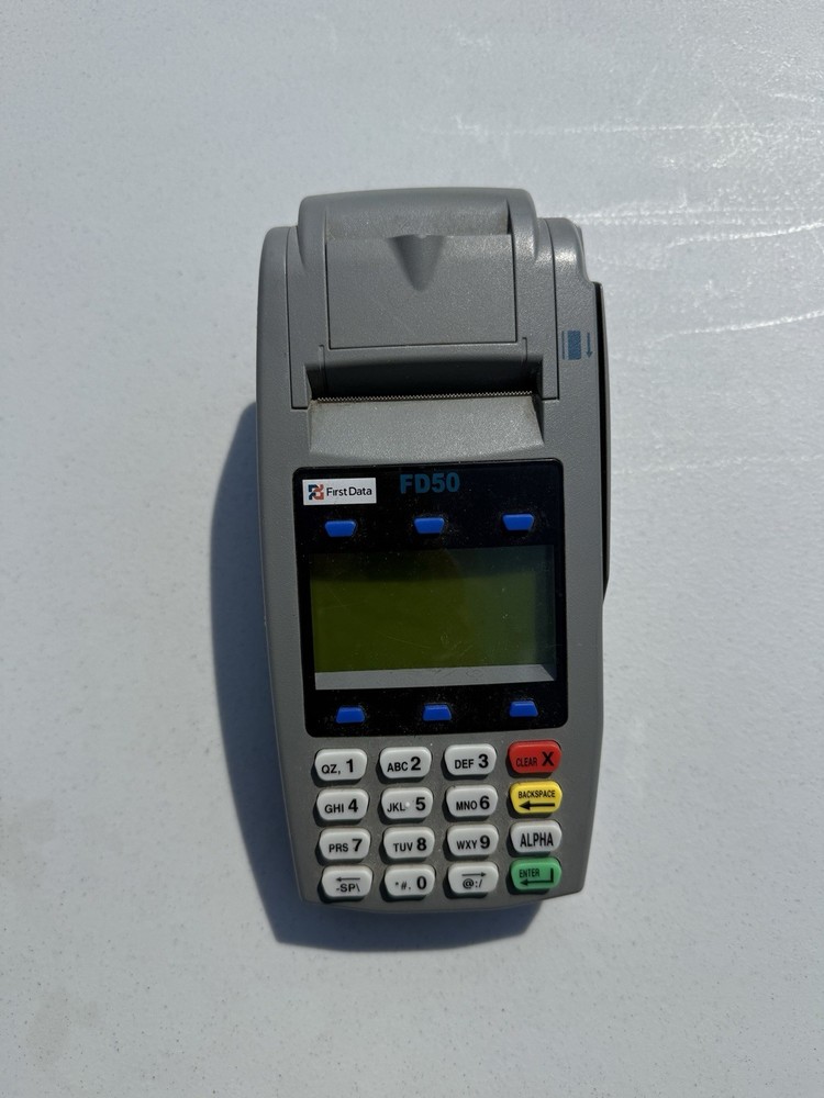 First Data FD-50 Credit Card Terminal 001304064 power supply included