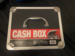 Vaultz Locking Cash Box Black VZ01002-2-CAM Secure Money Storage w/ Key