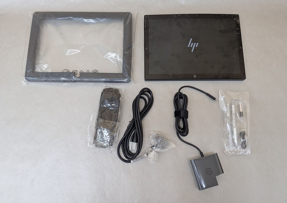 HP Engage 12.3&Prime; Go Mobile System i5-7Y57 8GB RAM 256GB Win10Pro 5QJ49UP *READ*