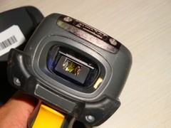 Symbol MT2070 Handheld Cordless 1D Barcode Scanner W/O Battery and USB Cable