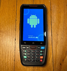 Handheld POS Android 10.0 PDA Terminal 1D/2D/QR Barcode Scanner Support 2/3/4G