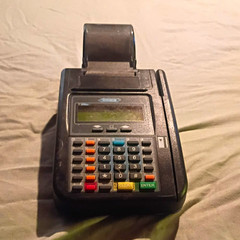 Hypercom T7Plus Wired Credit Card Terminal (Hypercom T7 Plus Series)