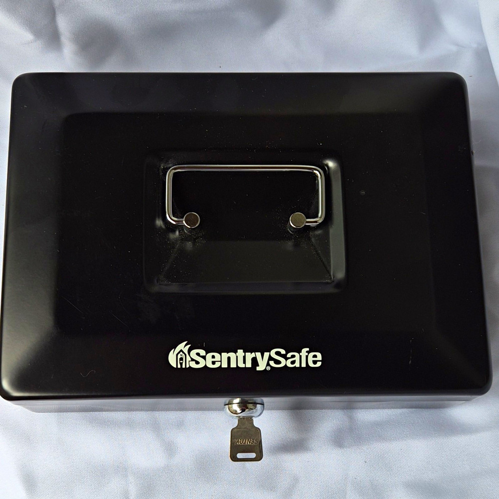 SentrySafe CB-12 12in Steel Locking Cash Box w/ Key Lock Handle, Black