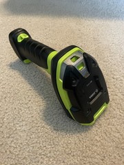 Zebra LI3678 Ultra-Rugged Cordless 1D Barcode Scanner USB Kit Cradle