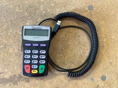 VeriFone Pinpad 1000SE P003-190-02-WWE-2 USB Credit Card Payment Terminal
