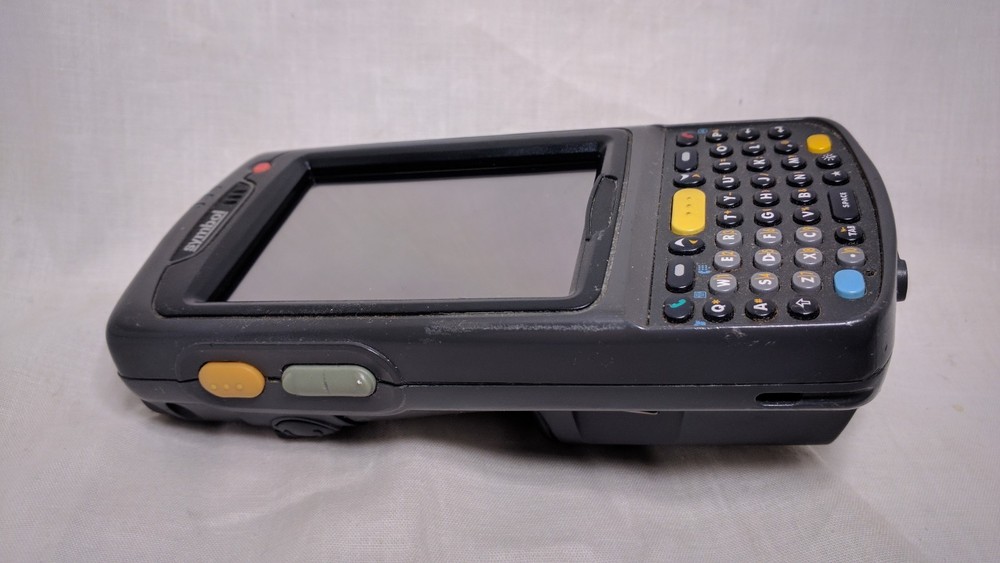 Motorola Symbol MC70 MC7090-PK0DJQFA8WR Windows Mobile 5 Barcode Scanner WiFi