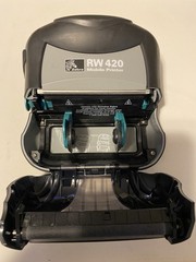 **TESTED**Zebra RW 420 Direct Thermal Bluetooth Printer 4 in w/ LT72 Charger