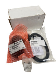 New Open Box Honeywell Xenon Dock CCB01-010BT-07N with USB cable