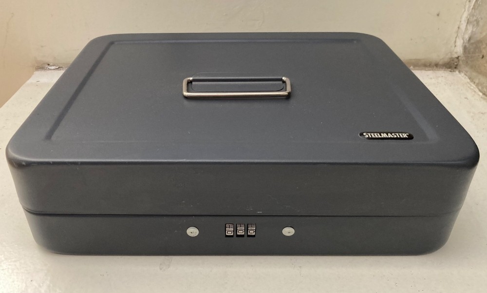 Steelmaster Metal Cash Box w/ Combination Lock and Coin Tray, 12&Prime; x 9.5&Prime; x 3&Prime;