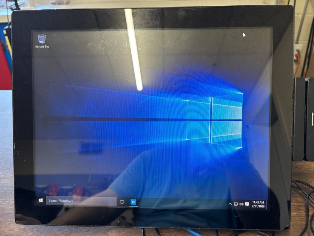 Hisense HK570E POS Touchscreen Computer Windows 10 Enterprise Reset