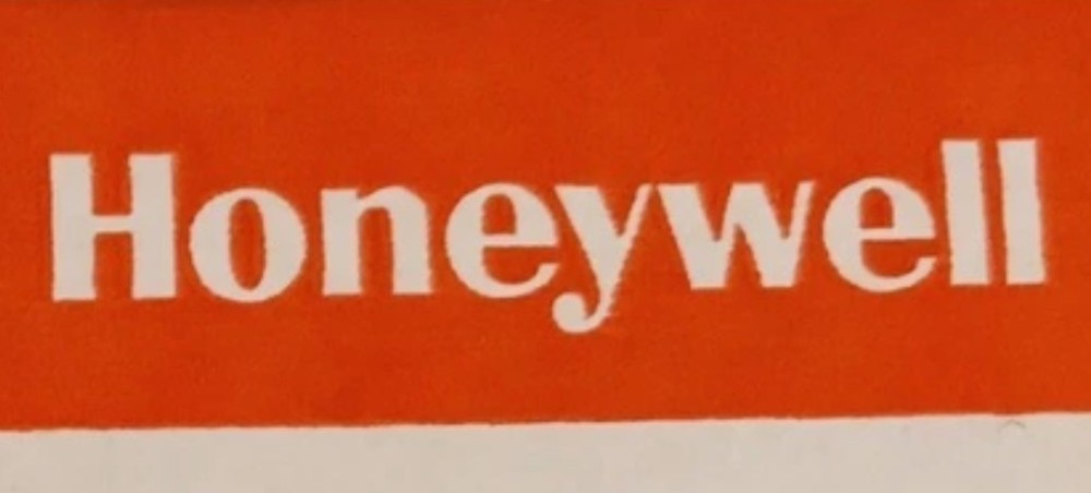 New Honeywell CT45P-L1N-38D120G Free Shipping New in Box New Factory Sealed PLC