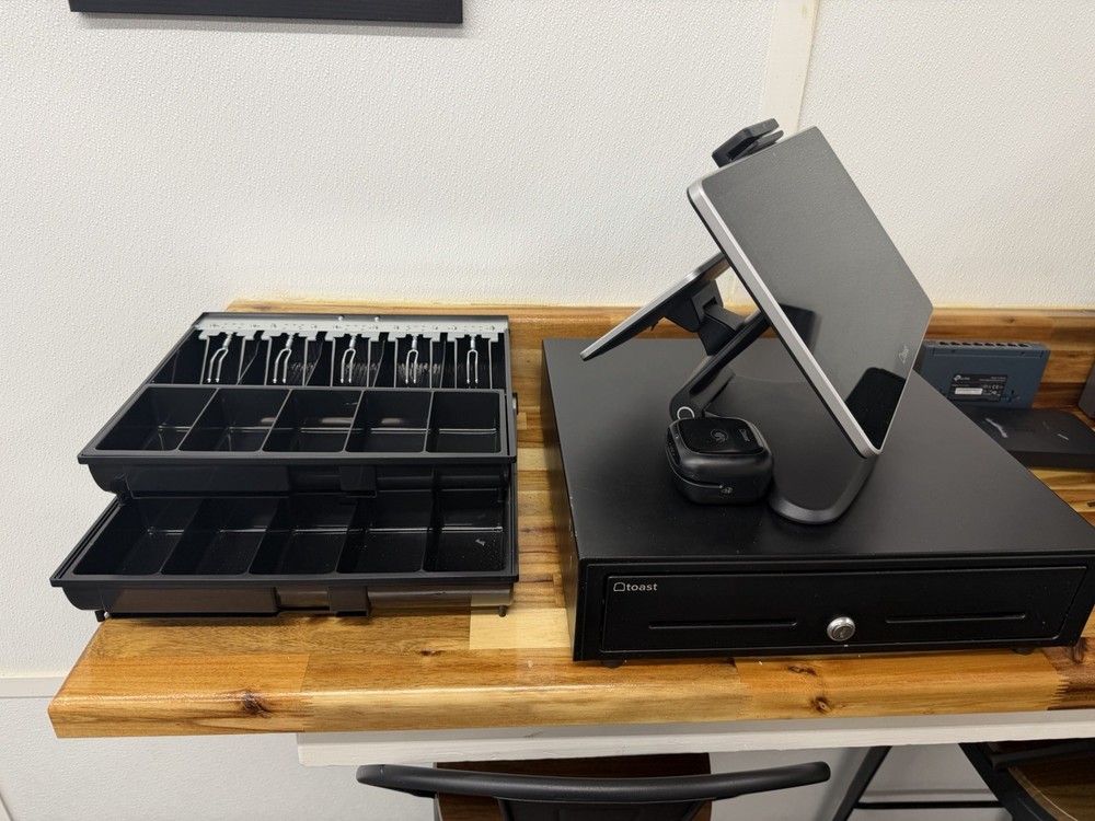 Complete Toast POSw/ Terminal, Customer Display, Epson Printer,Scale,Cash Drawer