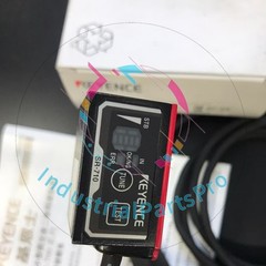 1PCS Keyence SR-710 New in box Barcode Reader SR710