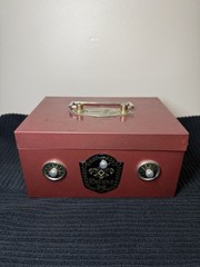 Lockable Metal piggy bank with Locking Mechanism and alarm