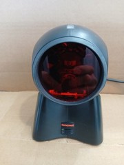Honeywell MS7120 Orbit Omnidirectional USB Laser Barcode Scanner, Black