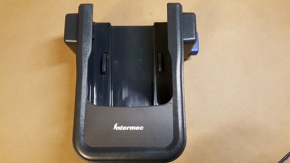 871-027-001 – INTERMEC CN3/CN4 VEHICLE DOCK, CRADLE FOR MOBILE COMPUTER