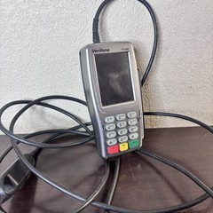 Verifone VX820 Card Readers – includes wires/cords