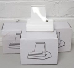 Lot of 4 Clover RP457C White Cradle Dock Charging Bases RP457C-CRP8852A