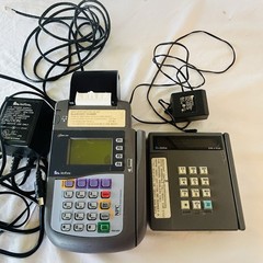 Verifone Credit Card Readers One w/Receipt Printer, Cables/Power Supply Lot of 2