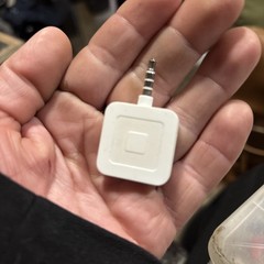 Square Reader Mobile Credit Card Reader for iPhone Android White