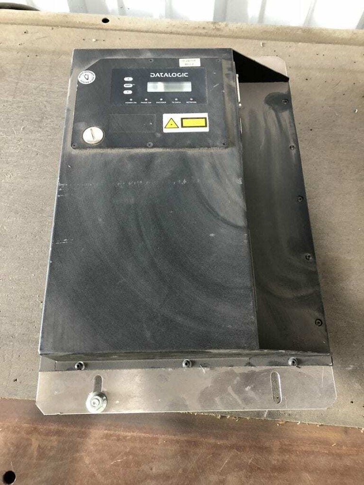 Datalogic 40012 DX8200A-3010 Laser Bar Code Scanner 20-30VDC 1.50/1.00A