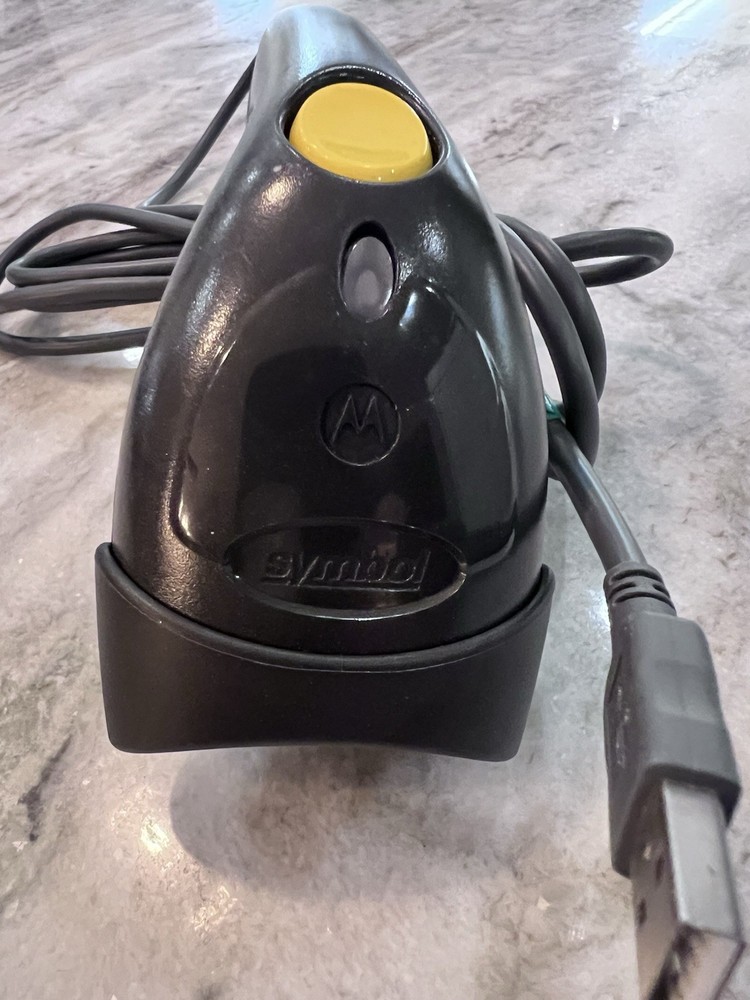 ONE MOTOROLA SYMBOL LS1203-CR10007R LS1203 BARCODE LASER SCANNER WITH USB CABLE