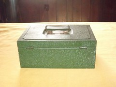 VINTAGE GREEN METAL CASH DRAWER BOX
