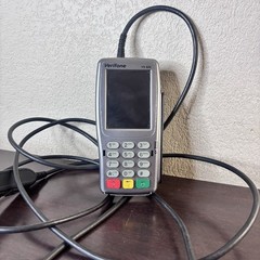 Verifone VX820 Card Readers – includes wires/cords