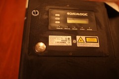 Datalogic DX8200A DX8200A-3010 Laser Bar Code Scanner 20-30VDC 1.50/1.00A