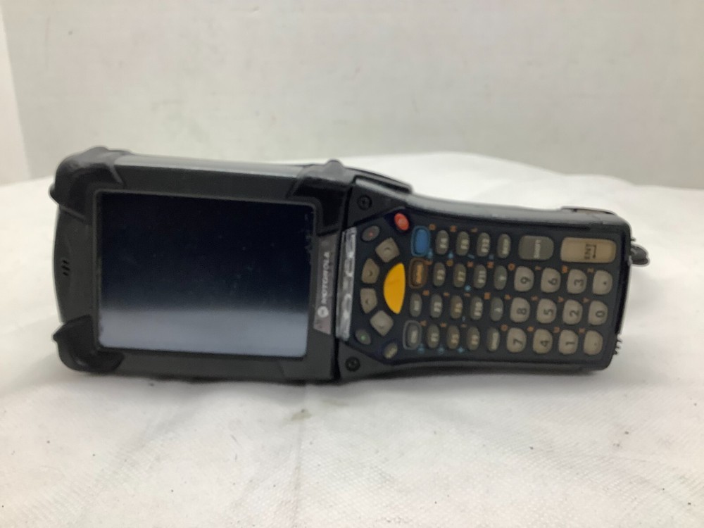 Motorola MC9090-GF0HBFGA2WR Handheld Mobile Computer Just Tool No Battery
