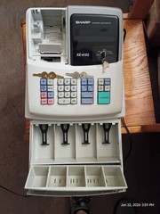 $39.33 Sharp XE-A102 Register. Missing Paper Spool/Cover. (Works W/O)