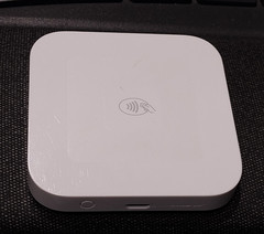 Square contactless and chip reader S8 tested & working w/ box, cable & manual