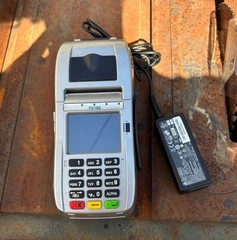 First Data FD150 EMV NFC (Dial/IP) Credit Card Machine w/ Power Adapter TESTED