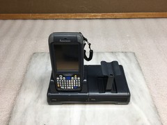 Intermec CN70 Mobile Handheld Barcode Scanner 1000CP01 w/ Cradle No Batt No OS