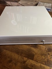 Clover D100 POS Cash Drawer With Key – Used in Excellent Condition