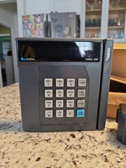 VeriFone Tranz 330 Credit Card Terminal /w Power Cable – Tested