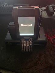 Intermec CK3X Handheld Mobile Computer w/ Charging Cradle + 4 Batteries – Powers